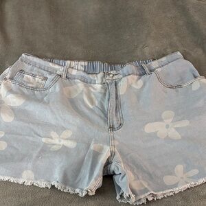 SHEIN Light Blue Floral Jean Shorts